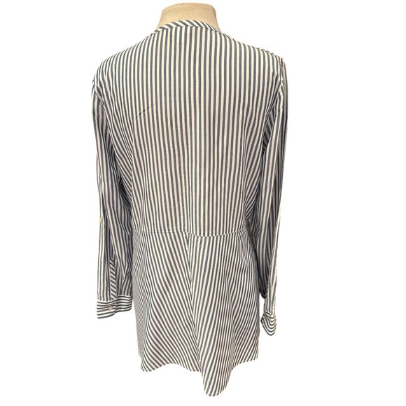Striped Button-Front Tunic Top By J.Jill Blue & White Long Sleeves Relaxed Fit W - Picture 3 of 10
